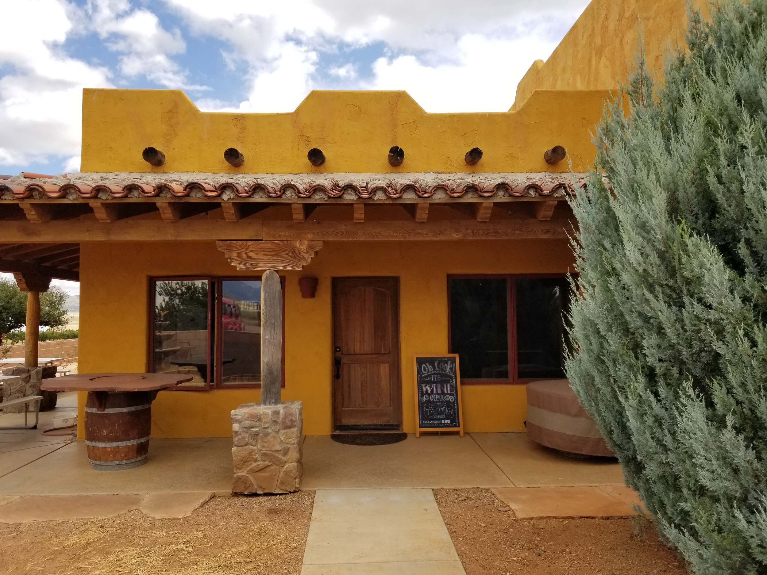 Wilhelm Family Vineyards, Elgin AZ