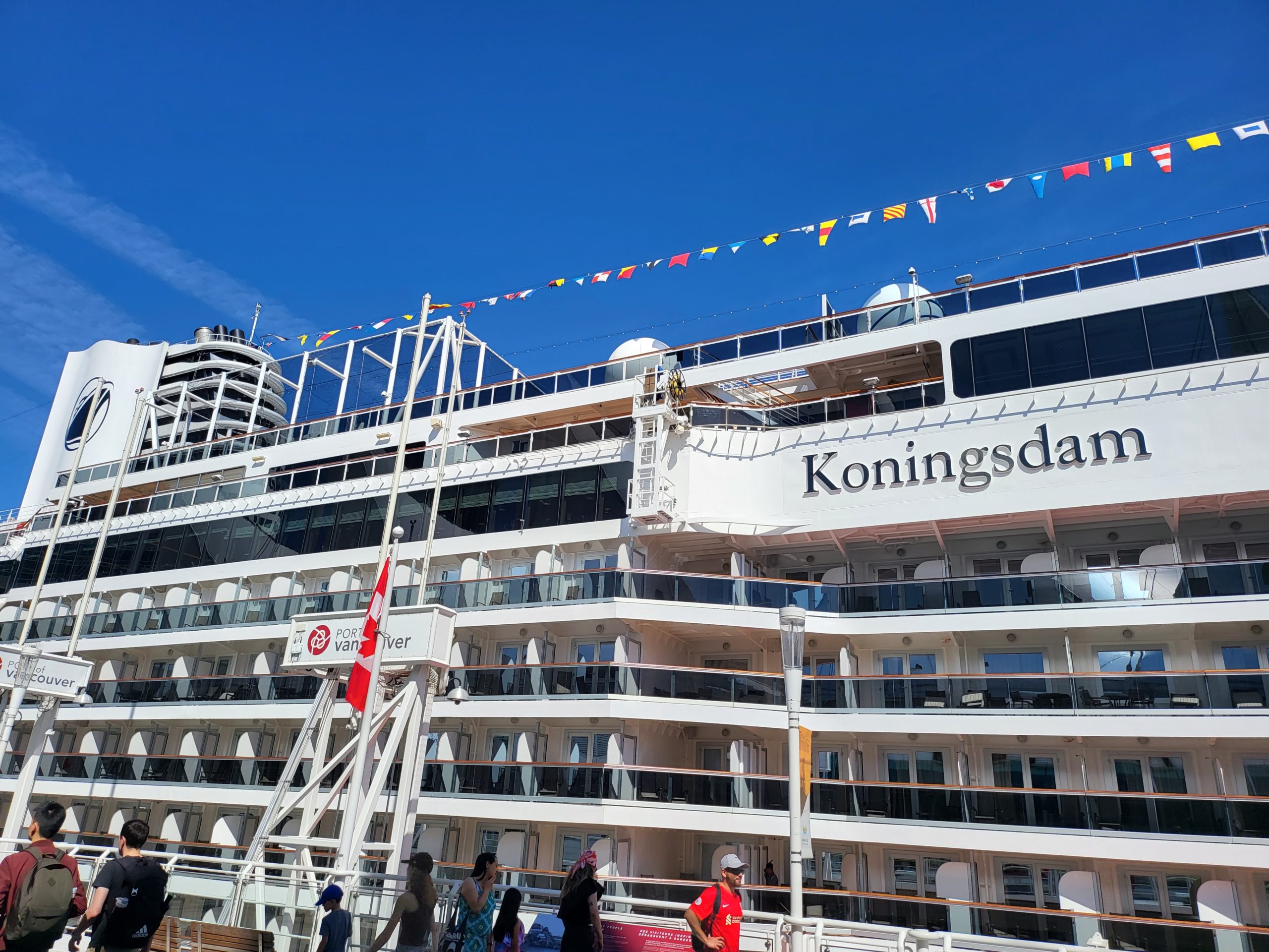 Tour of a Neptune Suite on the Holland America Line Koningsdam