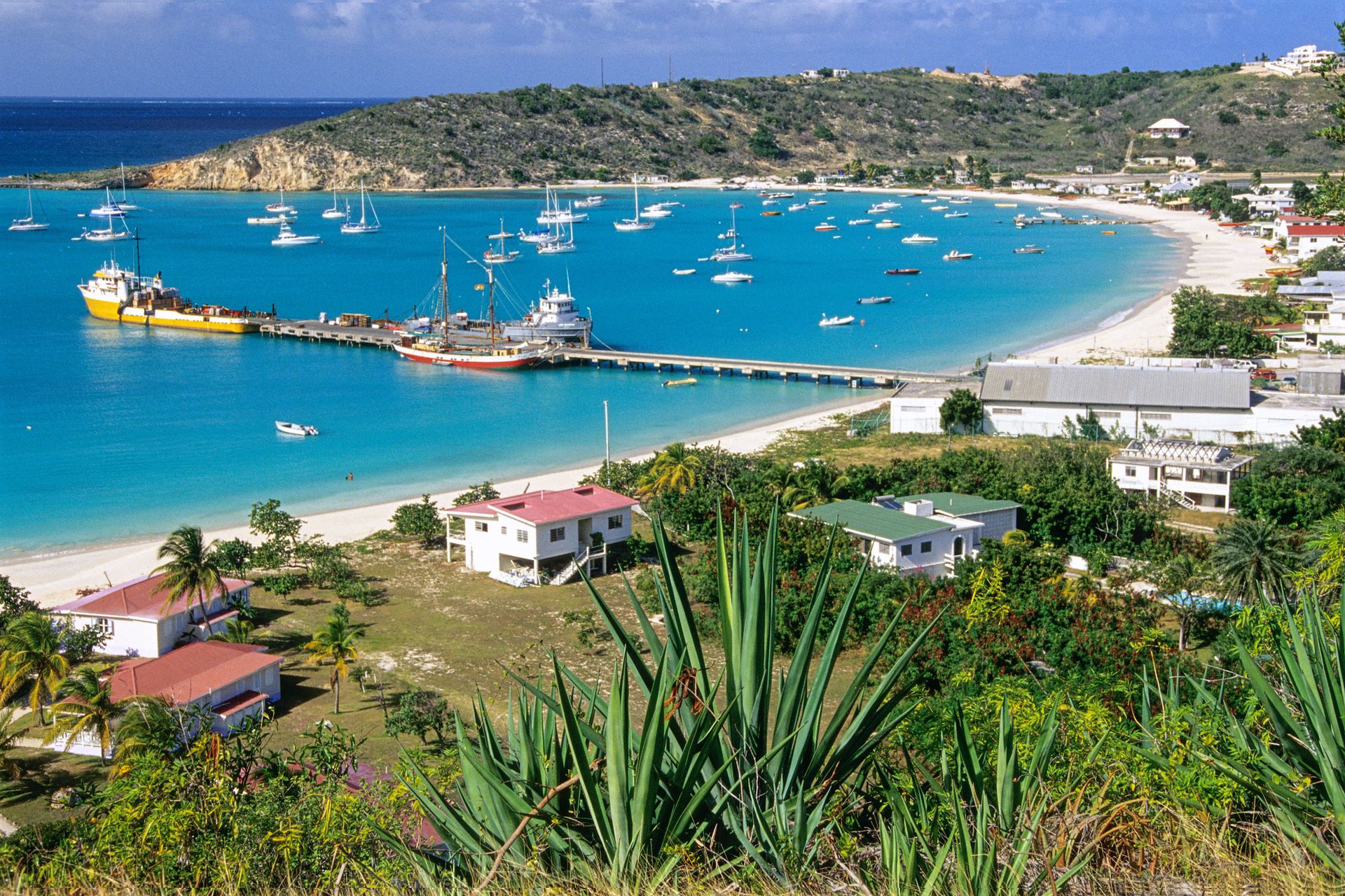Ultimate Luxury Travel Guide to Anguilla: Beaches, Dining, and Serenity